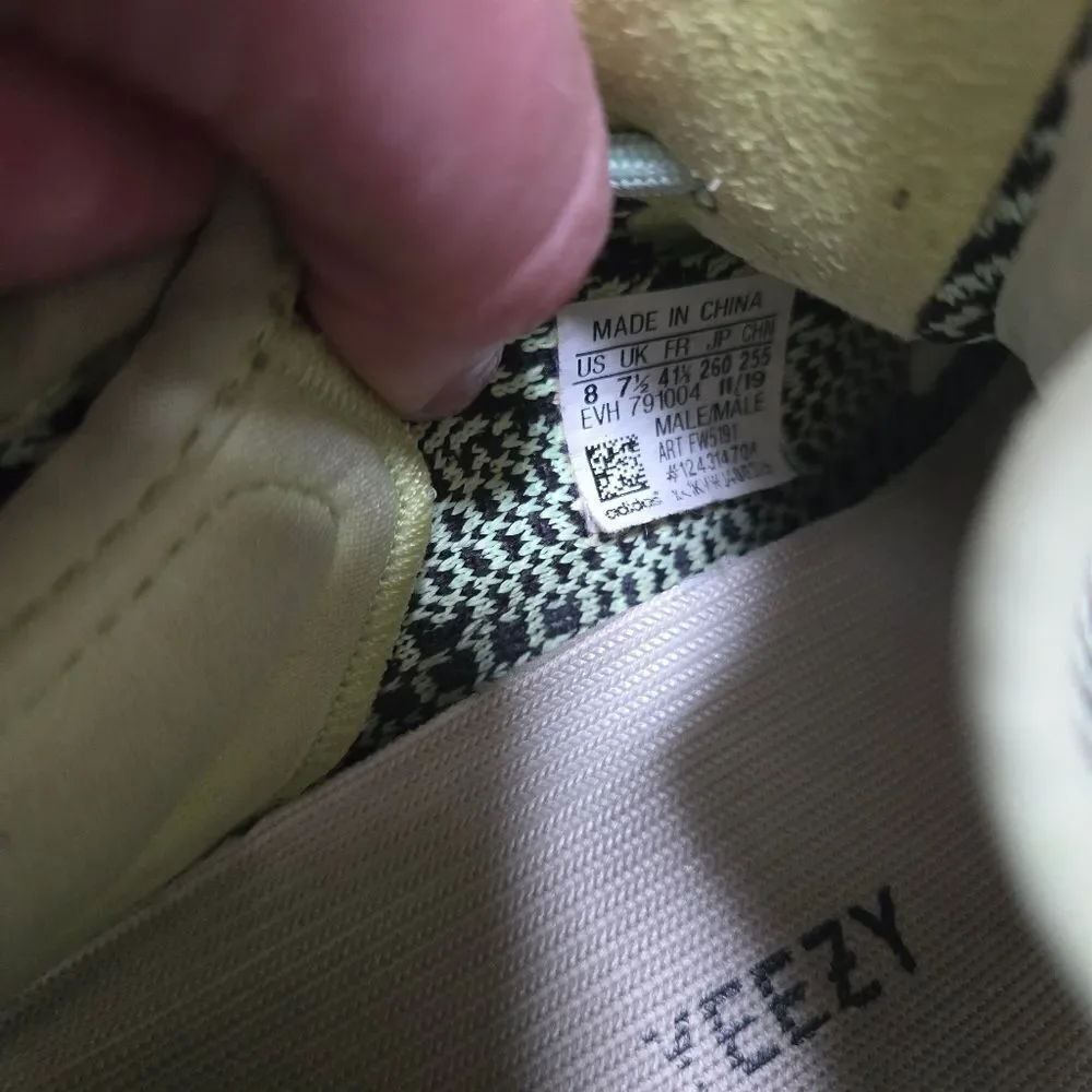 Yeezy Boost 350 v2 lime green Size 8